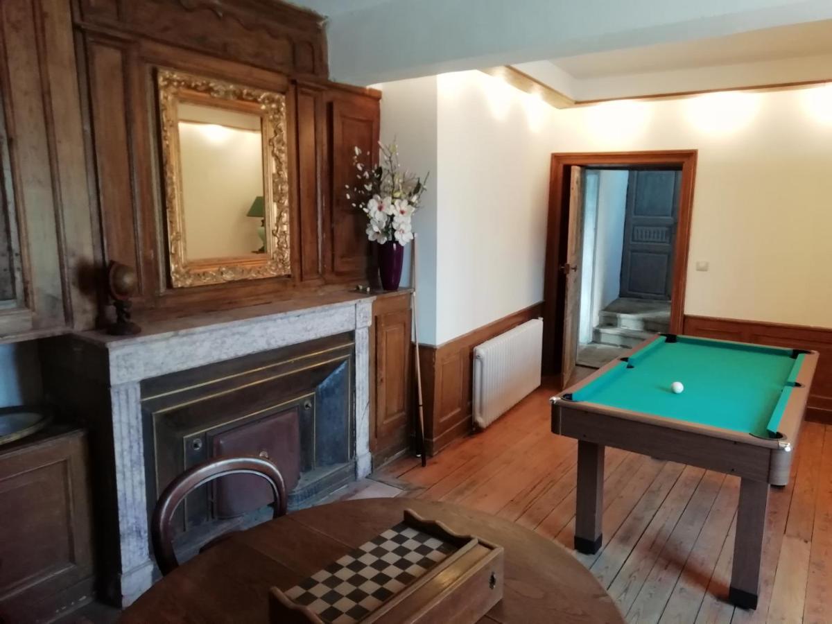 La Tour Mandot Bed & Breakfast Montluel ภายนอก รูปภาพ