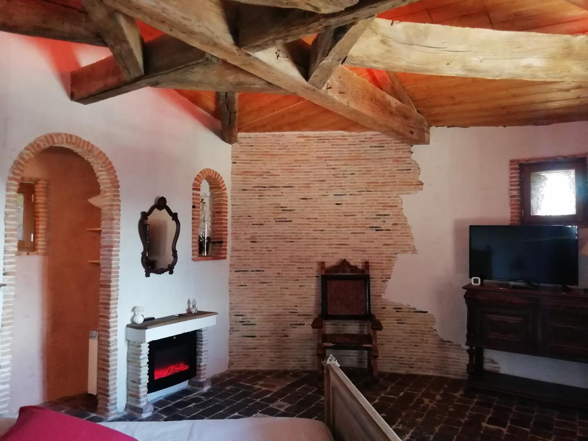 La Tour Mandot Bed & Breakfast Montluel ห้อง รูปภาพ